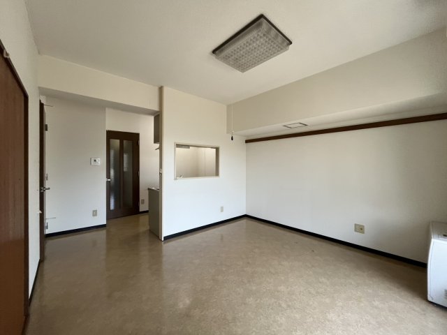 西４条南２丁目ベルトピアエグゼ帯広１０１号室【南西角地２ＬＤＫ分譲マンション！】 内観