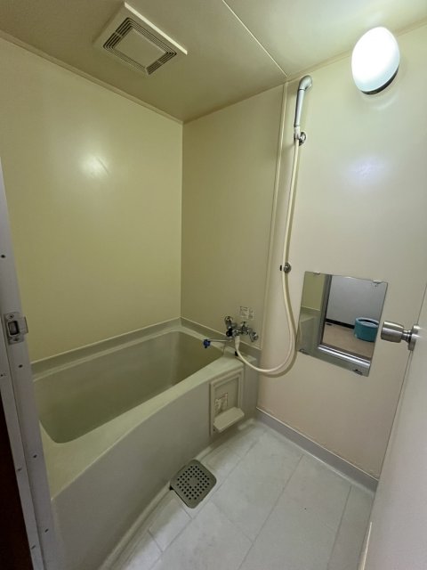 西４条南２丁目ベルトピアエグゼ帯広１０１号室【南西角地２ＬＤＫ分譲マンション！】 内観