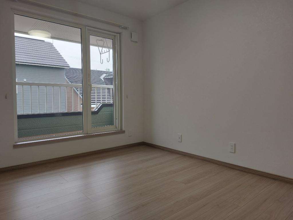 西22南4　リフォーム住宅　 内観