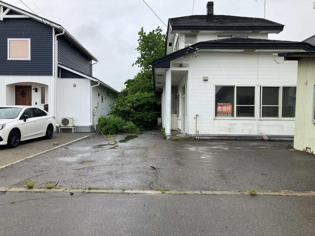 西一条南28　店舗付き住宅 内観