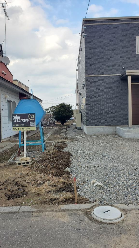 芽室町東3条5丁目　売土地　解体更地渡し -  内観