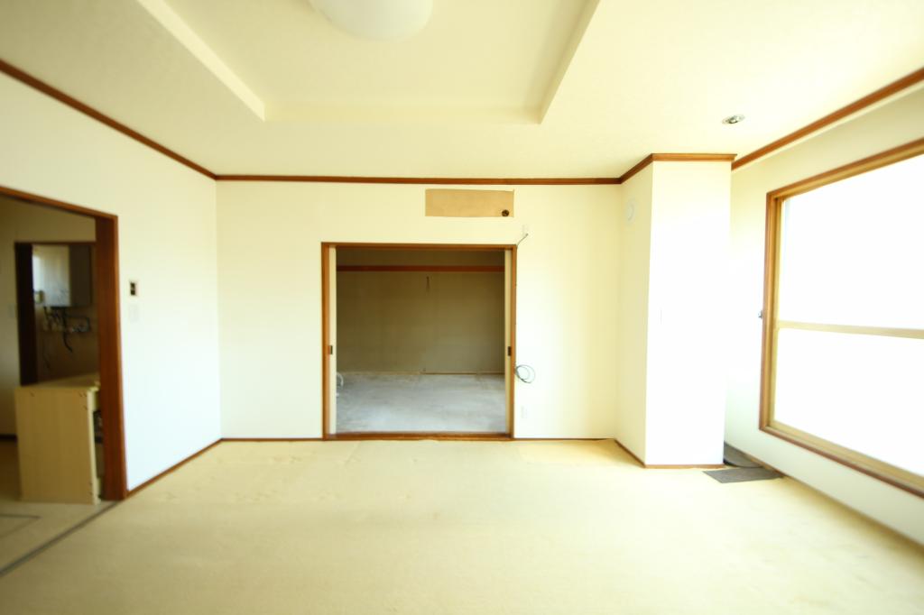 西16条北2丁目　中古住宅（現状渡し） 内観