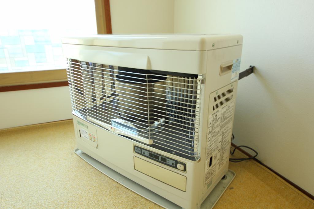 西16条北2丁目　中古住宅（現状渡し） 内観