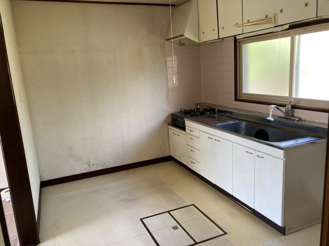 本別町柏木町【南西道路付き！敷地約１６６坪の中古住宅！】 内観