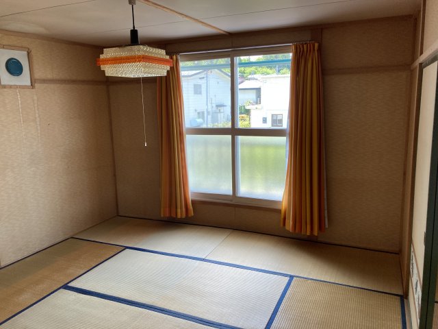 本別町柏木町【南西道路付き！敷地約１６６坪の中古住宅！】 内観