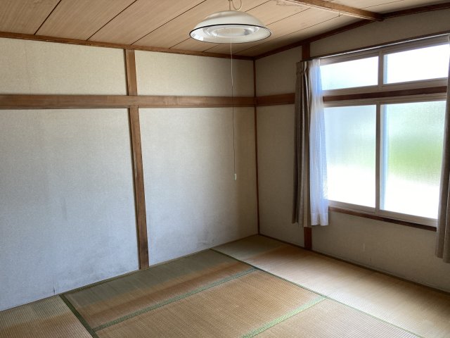 本別町柏木町【南西道路付き！敷地約１６６坪の中古住宅！】 内観