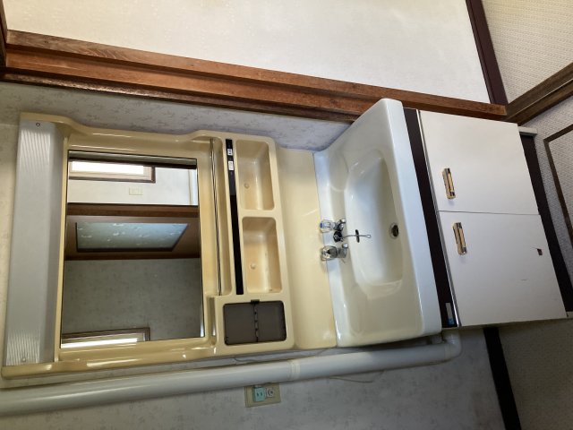 本別町柏木町【南西道路付き！敷地約１６６坪の中古住宅！】 内観