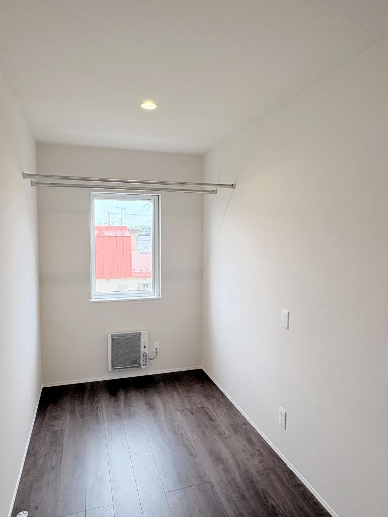 【パントリー付き】西19南37 建売 内観