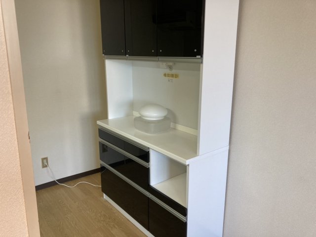 西９条南１２丁目 八条コーポ３０６号室【お手頃価格の３ＬＤＫ分譲マンション！】 内観