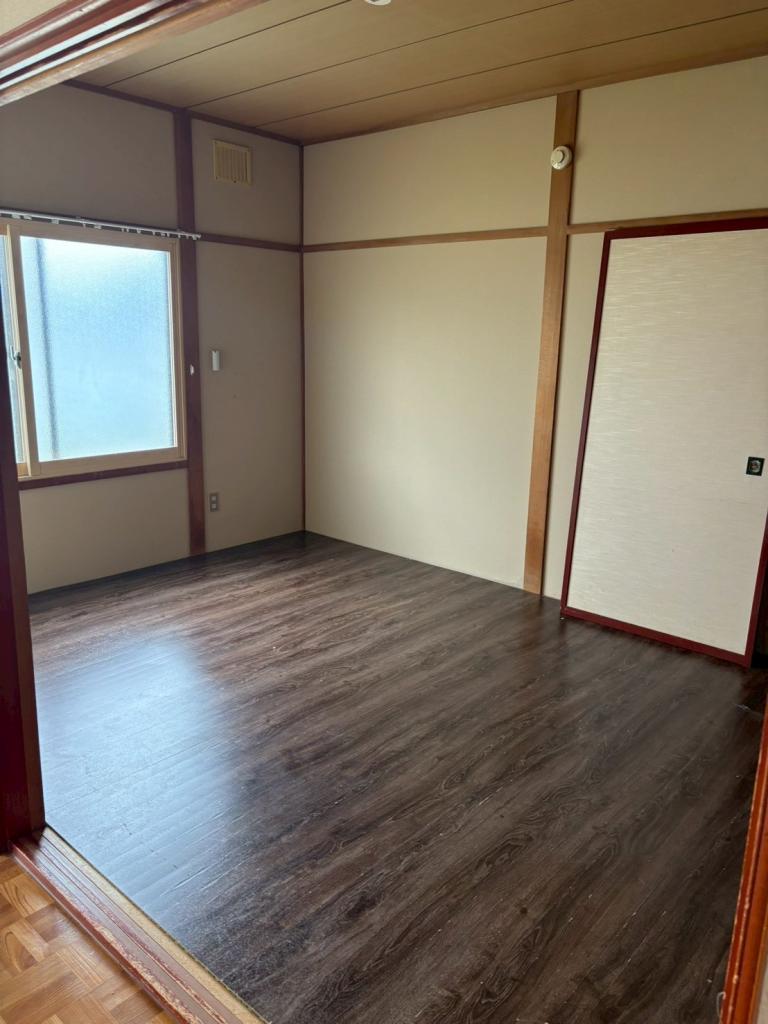 ★中古住宅★　音更町大通8丁目　平家住宅　土地98坪 内観