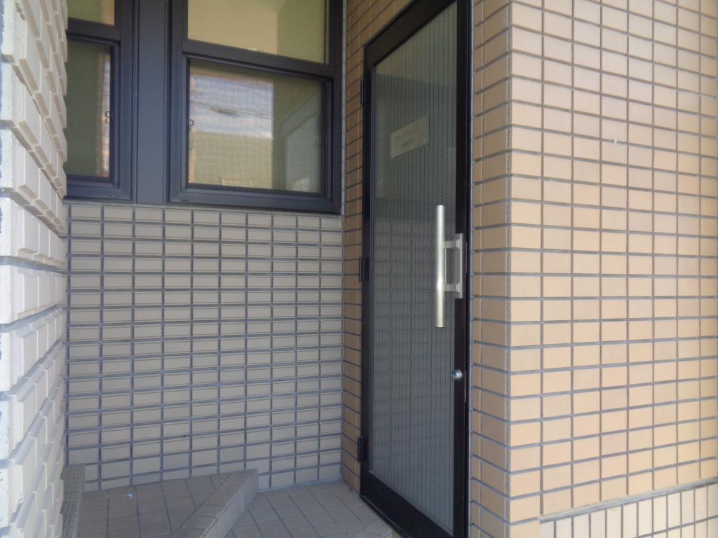 帯広市西21条南4丁目　事務所スペース付の中古住宅 内観