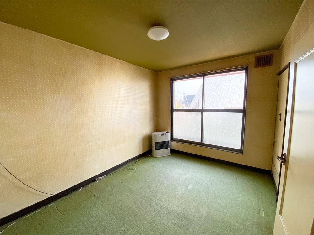 稲田小区域　4LDK 中古住宅　西18条南31丁目 内観