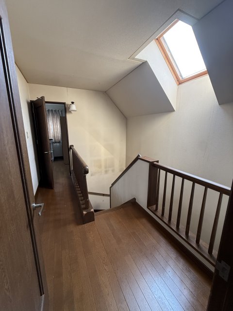 西２３条南４丁目　※商談中【西エリアに４ＬＤＫの中古住宅登場！】  内観