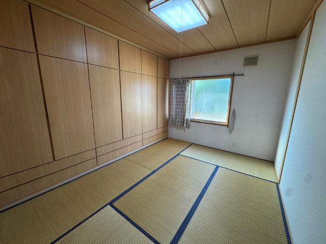 【価格改定】芽室町東８条６丁目　中古戸建 内観