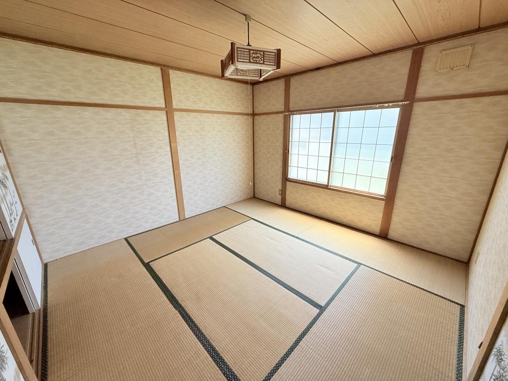 音更町雄飛が丘南区のリノベ向き中古住宅 内観