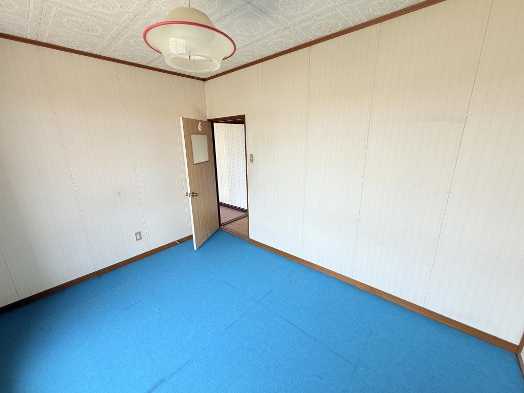 音更町雄飛が丘南区のリノベ向き中古住宅 内観