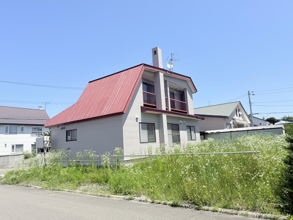 音更町雄飛が丘南区のリノベ向き中古住宅 内観