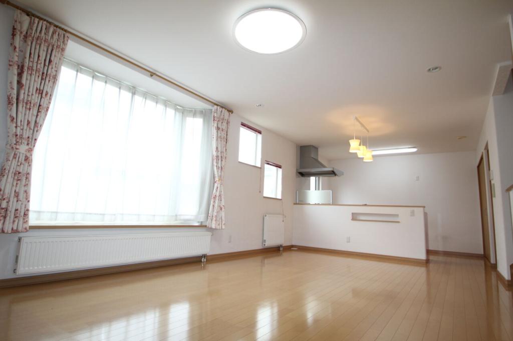 【写真追加】清流西２丁目　中古戸建 内観