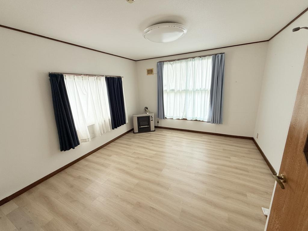 帯広市西16条南2丁目の中古住宅 内観