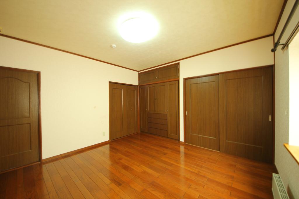 帯広東7条南23丁目　中古住宅※地下室付き 内観
