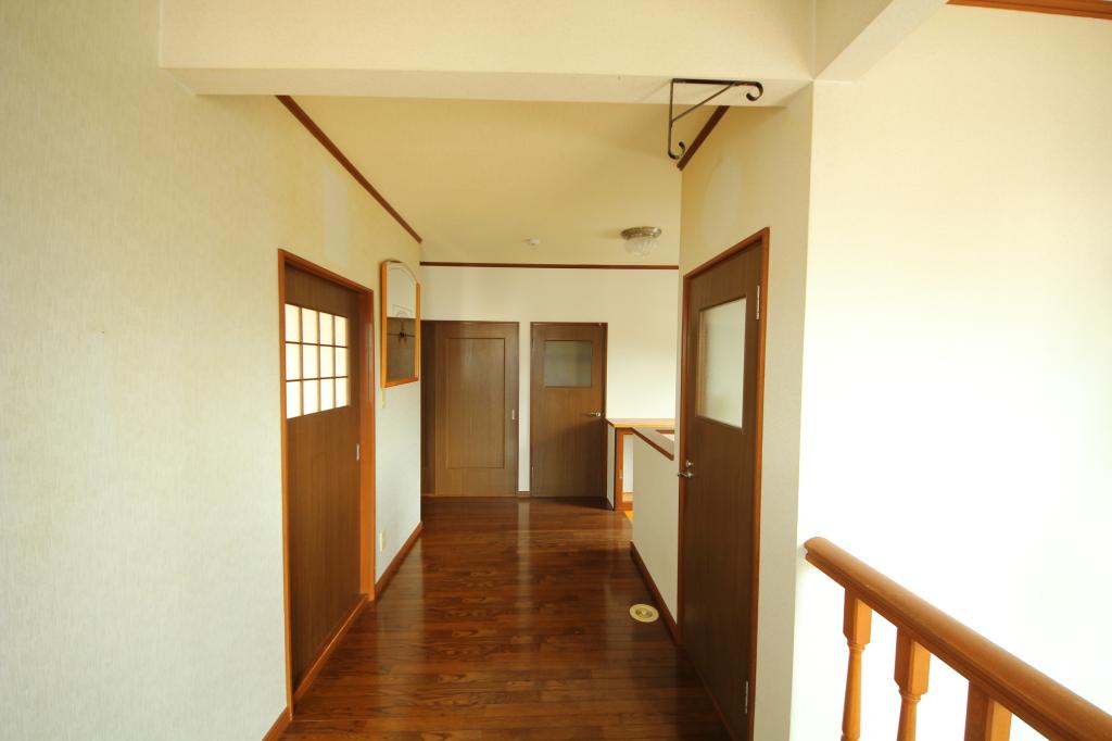 帯広東7条南23丁目　中古住宅※地下室付き 内観