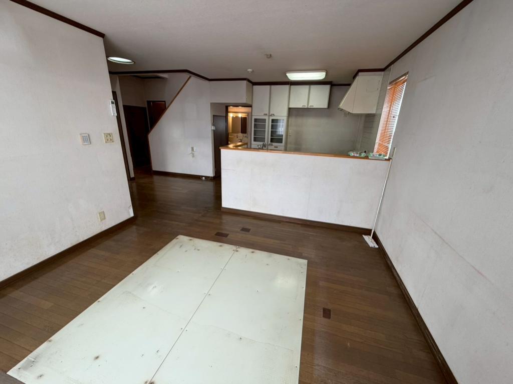 【写真追加】西２１条南５丁目　中古戸建 内観