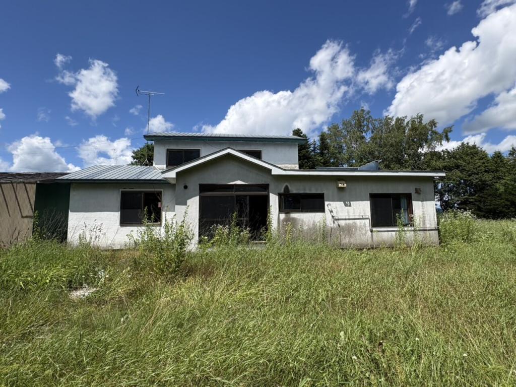 【防風林のある広大な土地付中古戸建】新得町字屈足西１線 内観