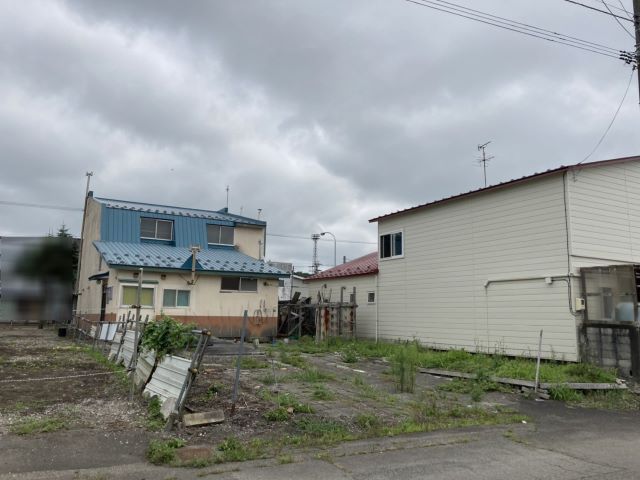 池田町字大通５丁目【敷地約１０１坪の店舗付住宅登場！】 内観