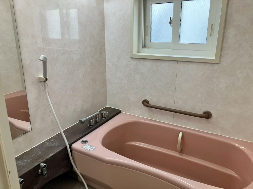 白樺16条東8　中古住宅 内観