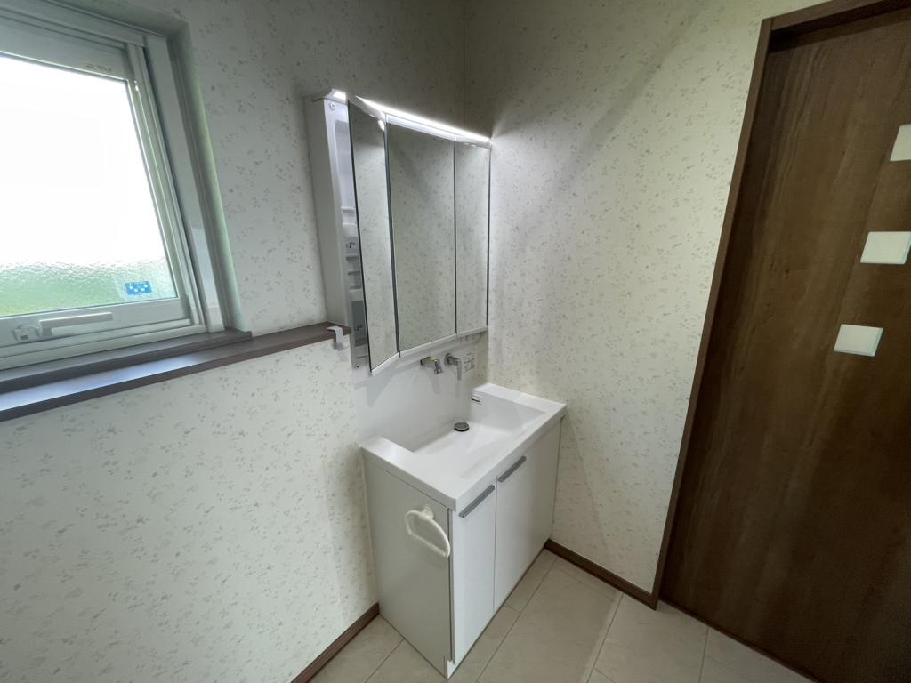 ♪築１１年人気の平屋住宅♪西１７北２＿中古住宅 内観