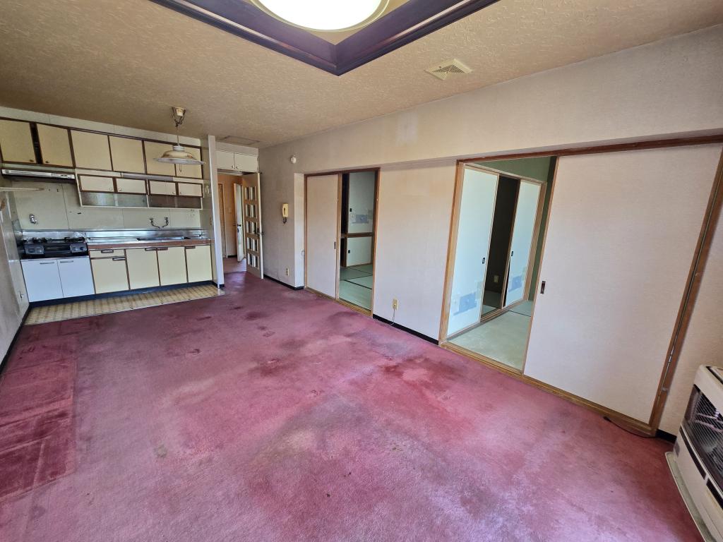オリエンタルコーポ　302 内観