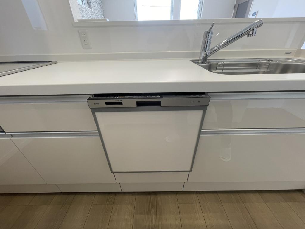 西１７南４＿２×６工法新築住宅 内観
