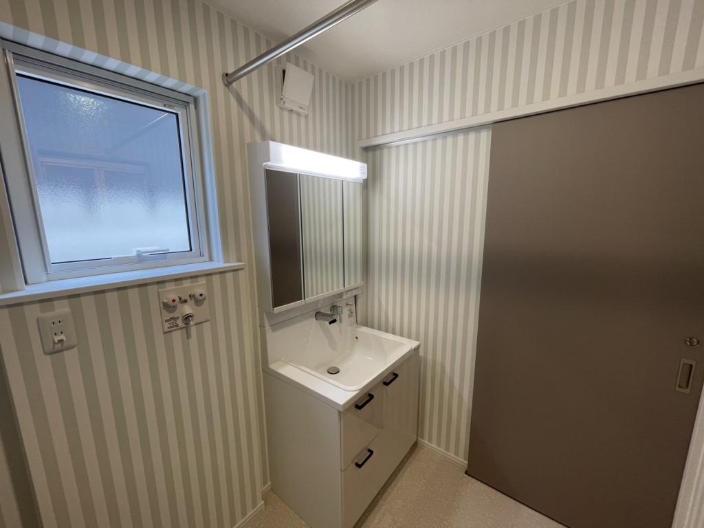 西１７南４＿２×６工法新築住宅 内観