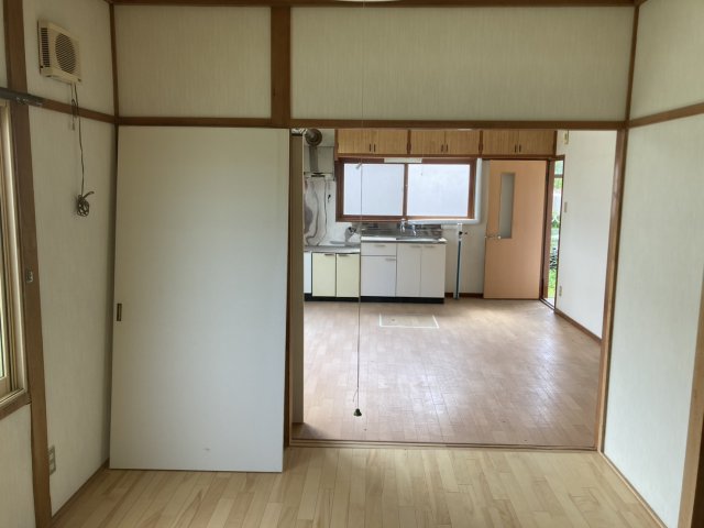 西２０条南５丁目【新オーナー様募集！平家一戸建×４棟！】 内観