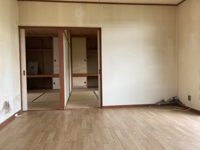 西２０条南５丁目【新オーナー様募集！平家一戸建×４棟！】 内観