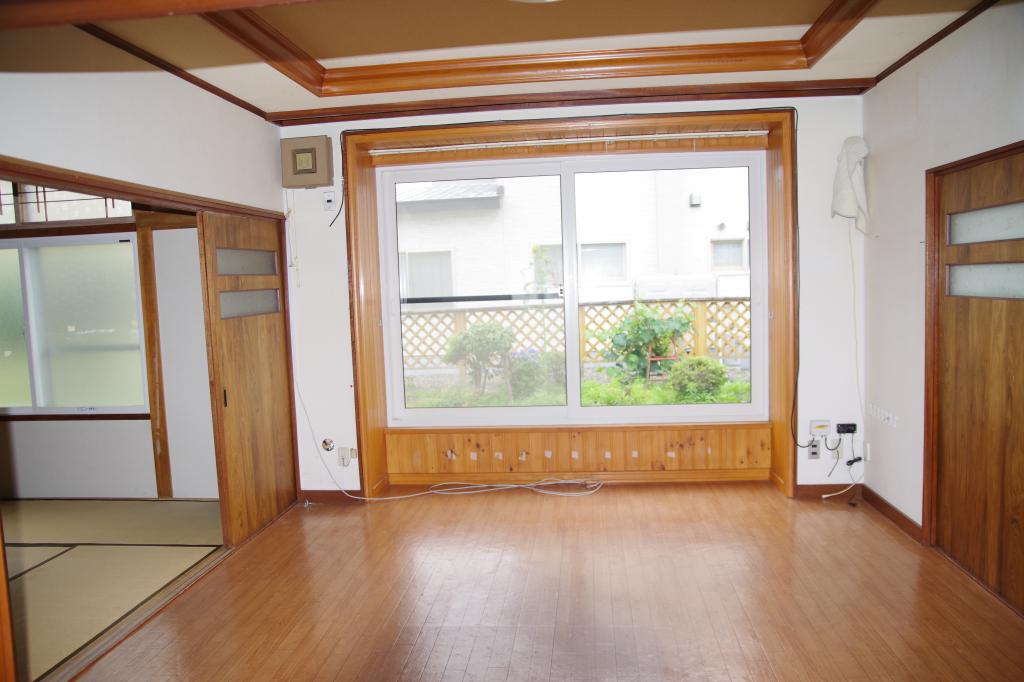 西21条南2丁目中古住宅　 内観