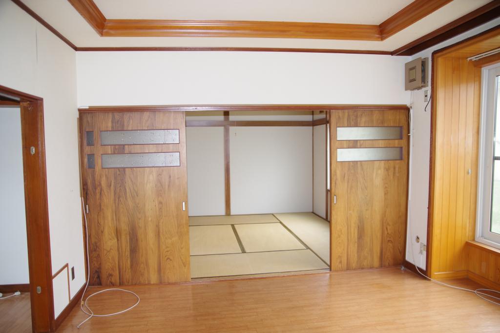 西21条南2丁目中古住宅　 内観