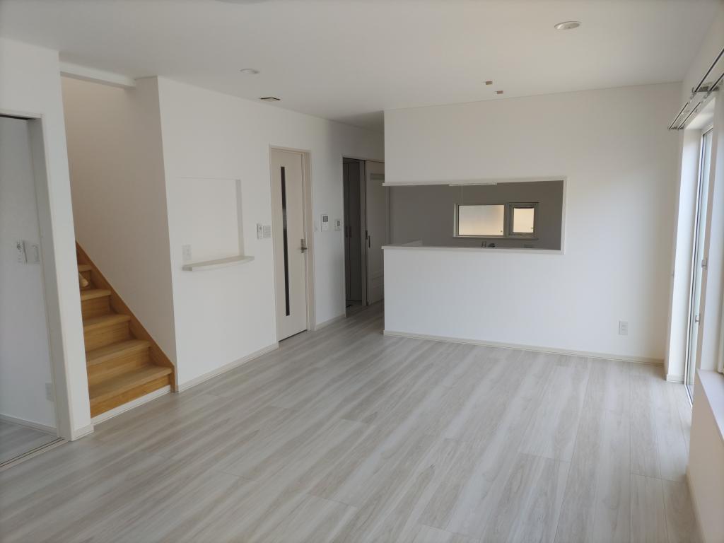 西23条リフォーム住宅 内観
