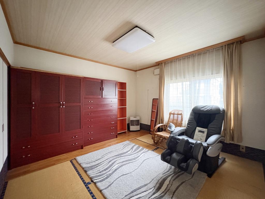 木野西通 中古平屋 内観