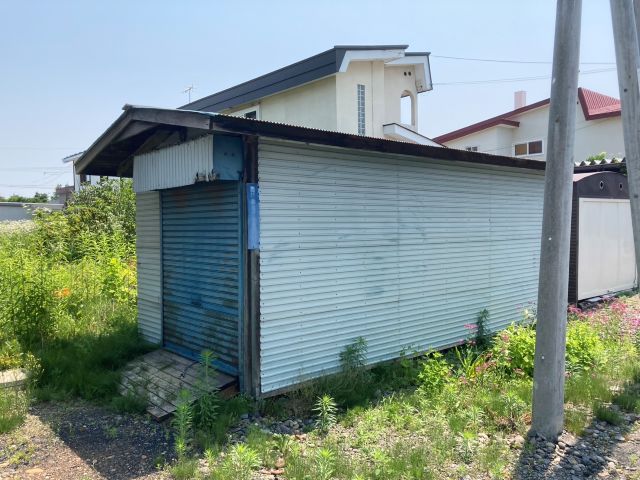 西１１条北７丁目【北西角地！敷地約８７坪♪】  内観