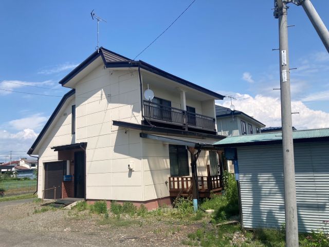 西１１条北７丁目【北西角地！敷地約８７坪♪】  内観