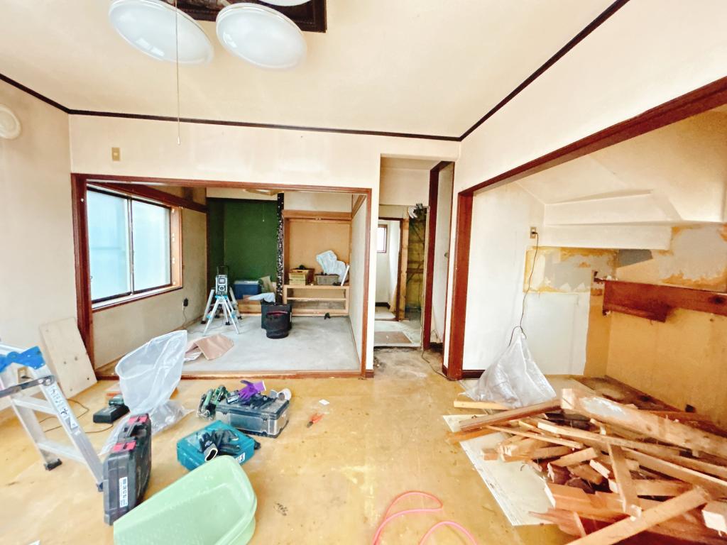 【リフォーム中】帯広市西13条南40丁目 内観