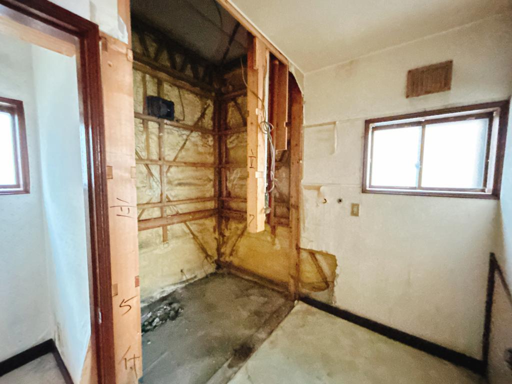 【リフォーム中】帯広市西13条南40丁目 内観