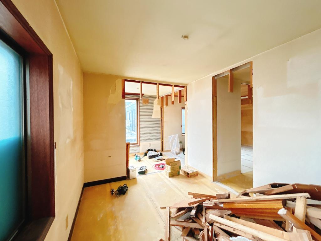 【リフォーム中】帯広市西13条南40丁目 内観