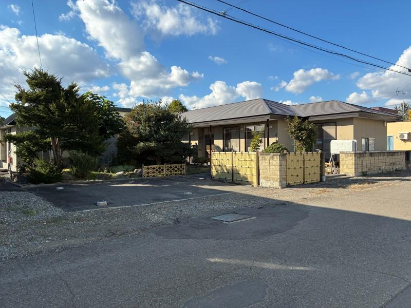 ※価格改定【東6南21】本格和庭園のある住まい【母屋+離れ付き】 内観