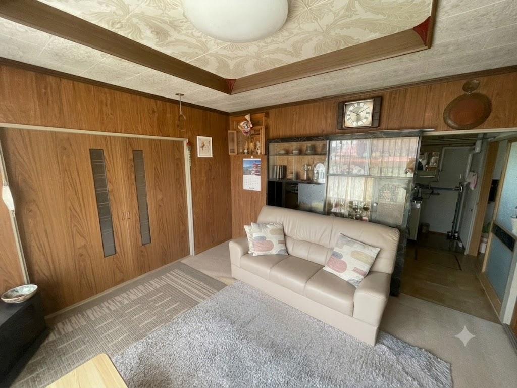 ♪北東角地♪池田町旭町５＿中古住宅 内観