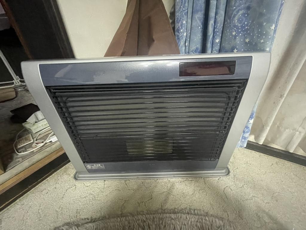 ♪北東角地♪西２５南２＿中古住宅 内観