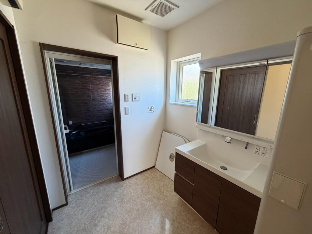 【写真追加】【価格改定】西１６条南４丁目　中古戸建 内観