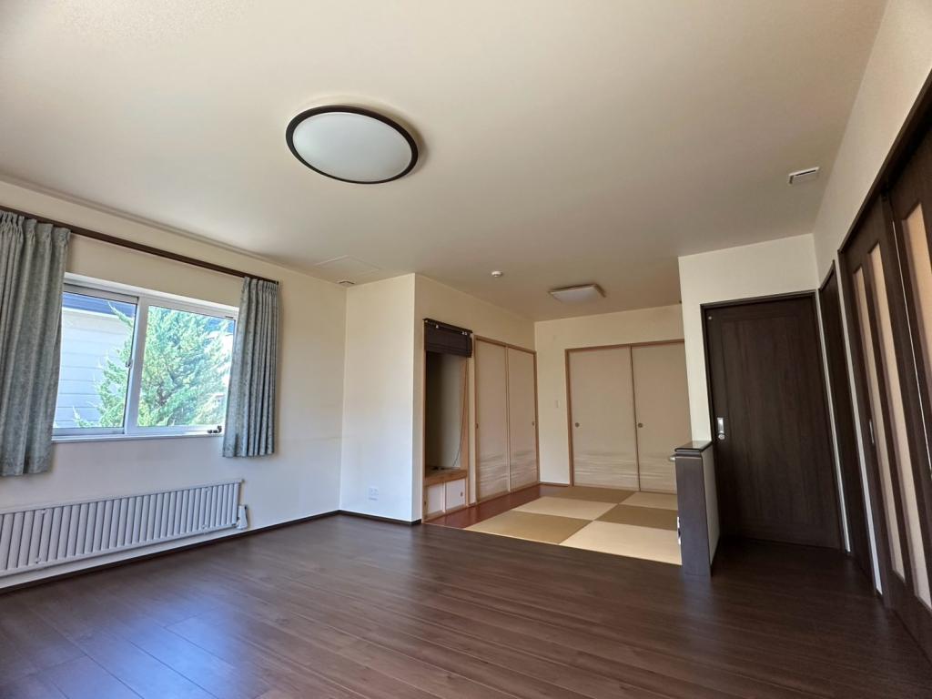 【写真追加】【価格改定】西１６条南４丁目　中古戸建 内観