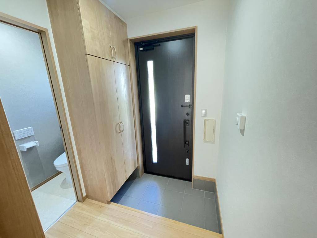 【新築分譲住宅】　西2条南37丁目　東棟  内観